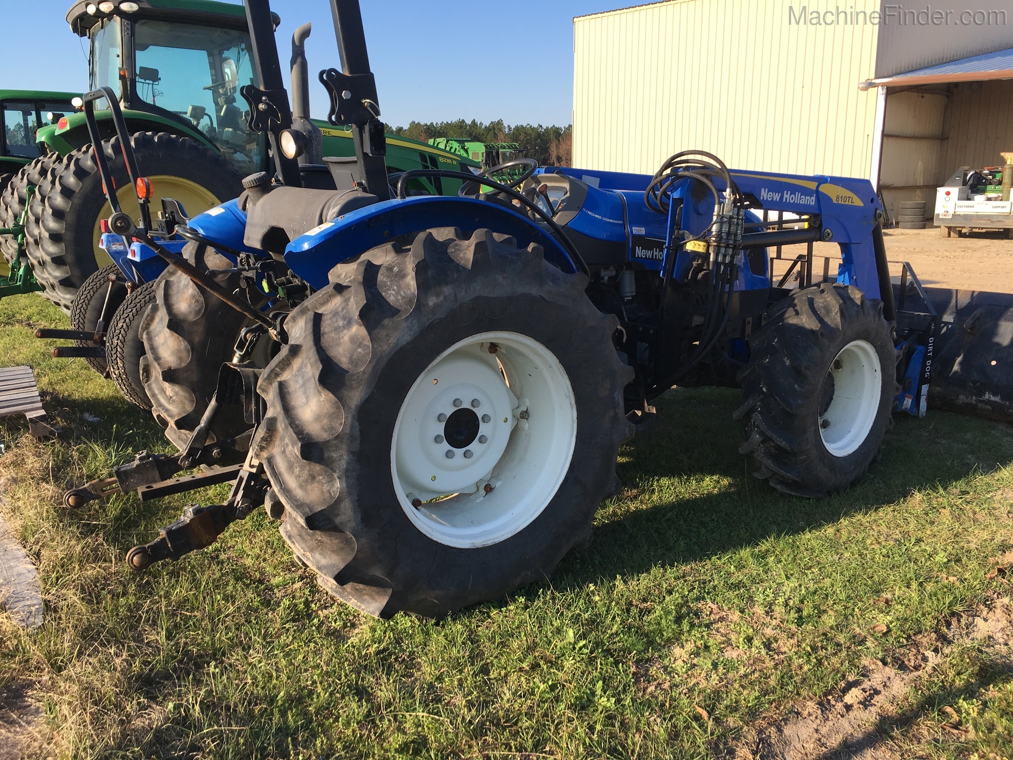2000 New Holland TN60A Image 3
