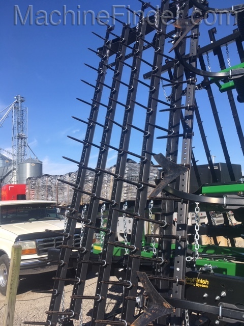 2019 John Deere 2230 Image 5