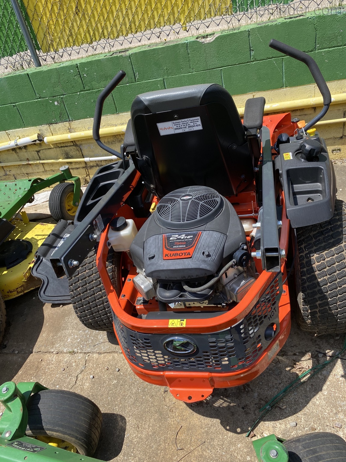 2013 Kubota ZG124E Image 4