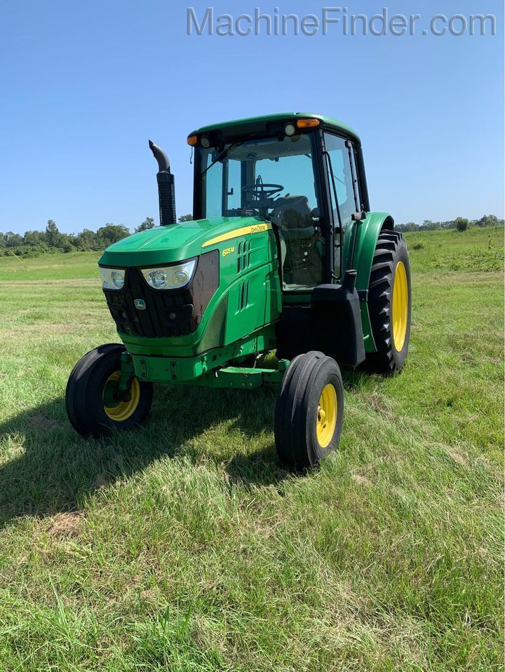 2013 John Deere 6125M Image 2