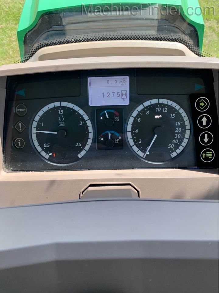 2013 John Deere 6125M Image 9