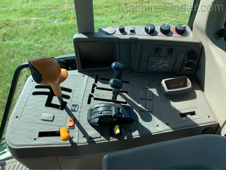 2013 John Deere 6125M Image 14