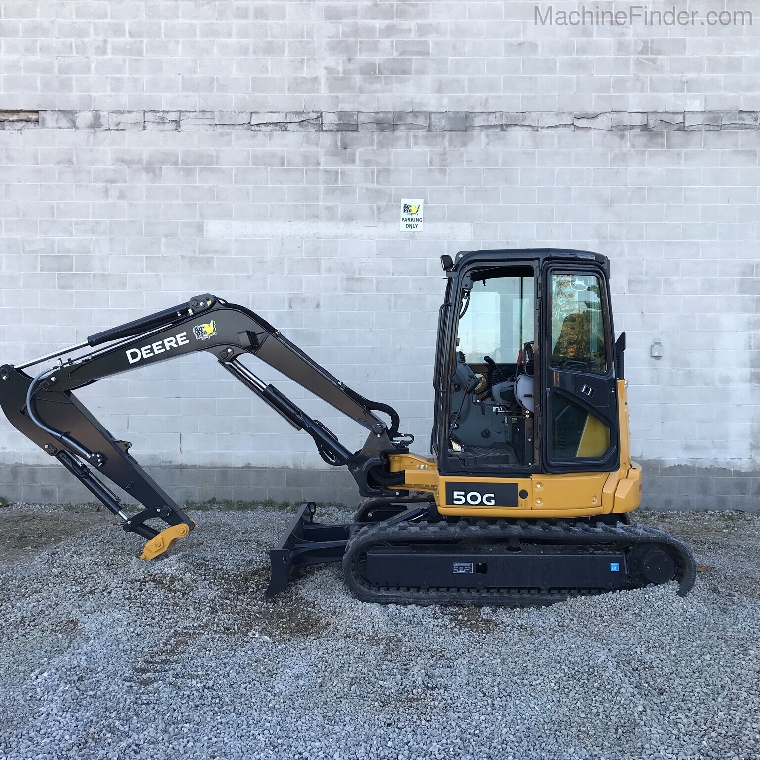 2020 John Deere 50G Image 4