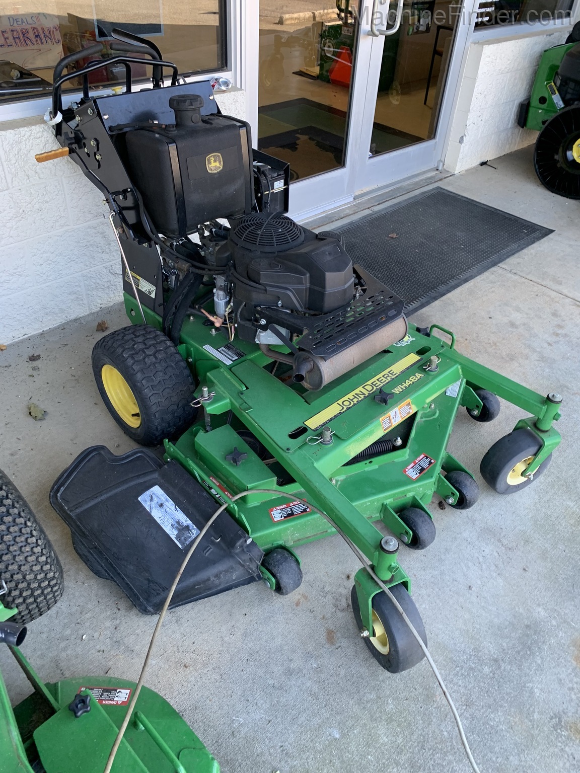 2017 John Deere W48HL Image 2