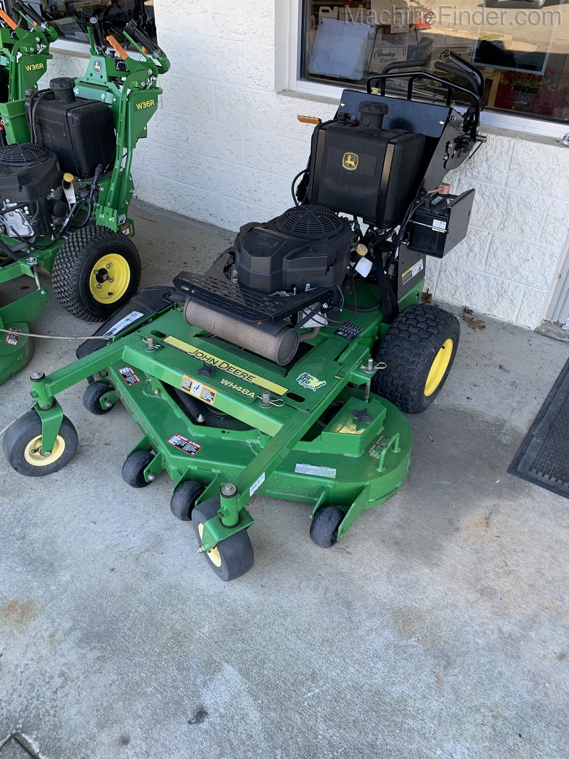 2017 John Deere W48HL Image 1