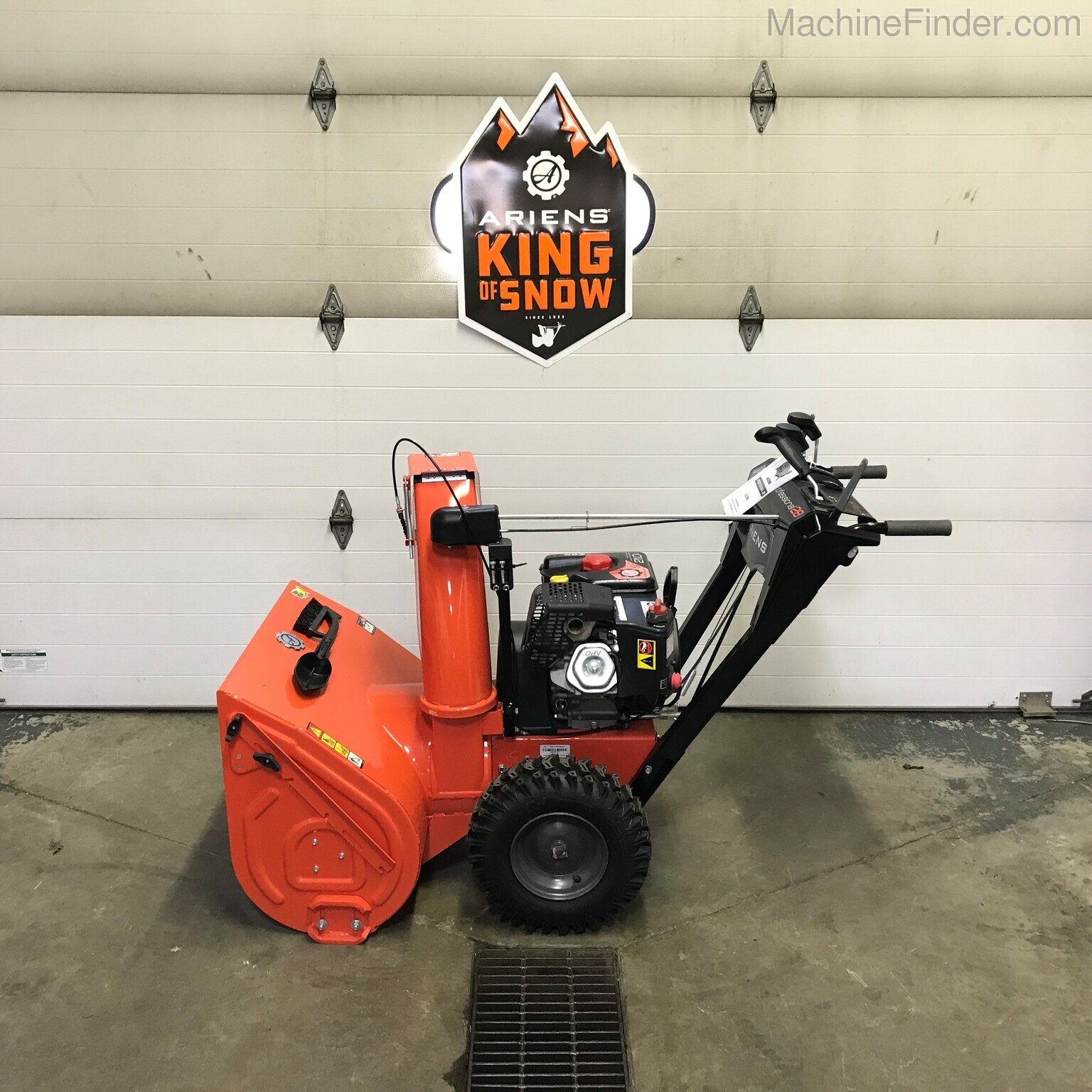 2019 Ariens PROFESSIONAL 28 Image 2