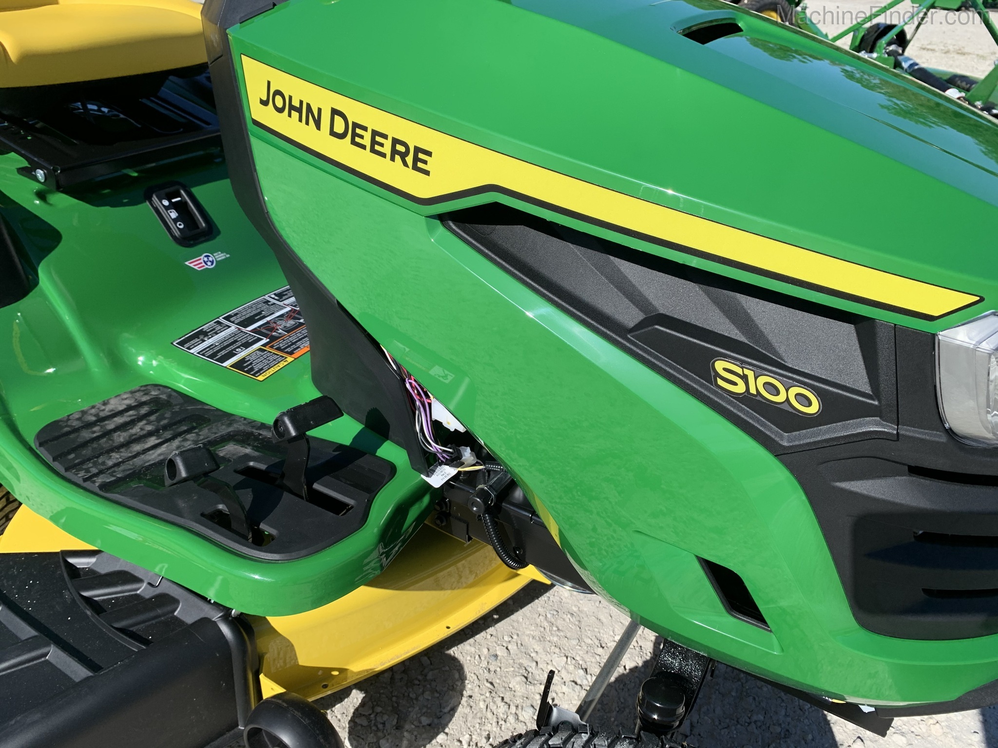 2020 John Deere S100 Image 4