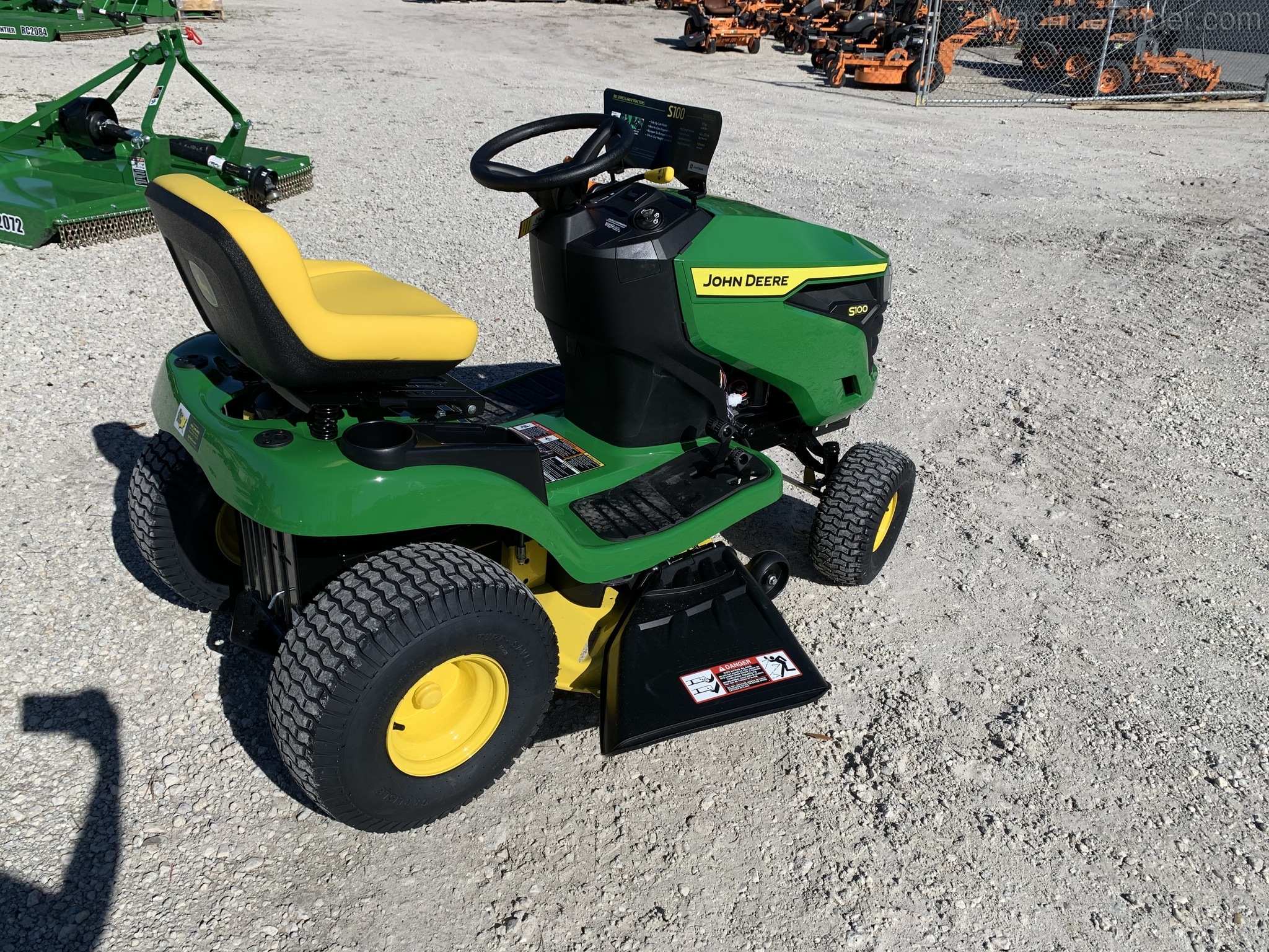 2020 John Deere S100 Image 5