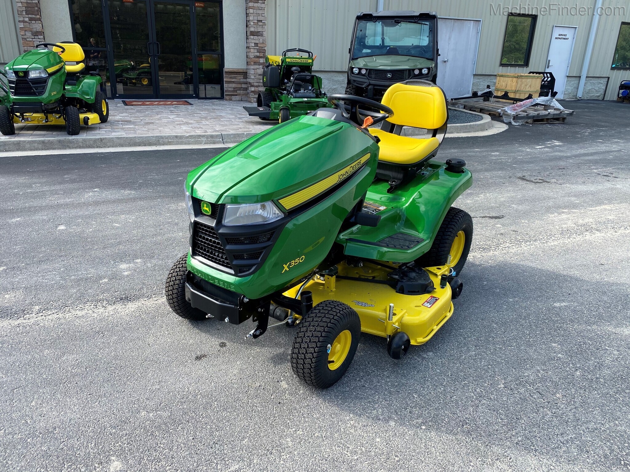 2021 John Deere X350 Image 2