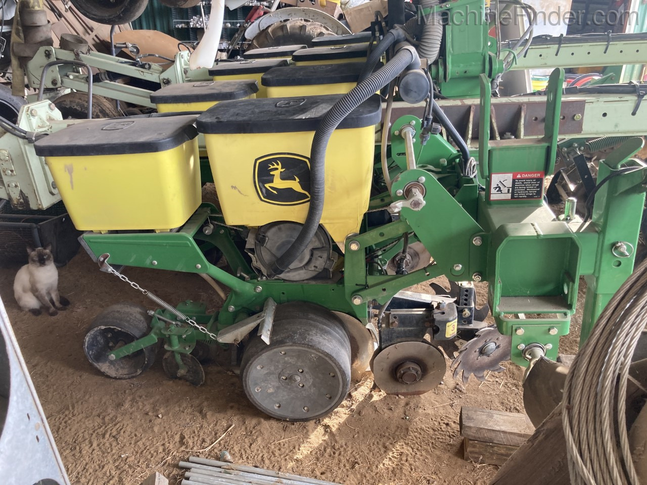 2015 John Deere 1725 Image 9