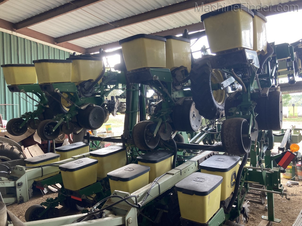 2015 John Deere 1725 Image 1