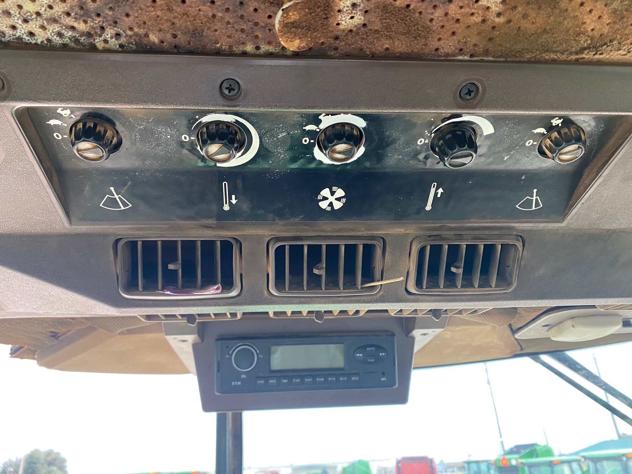 John Deere 4560 Image 9