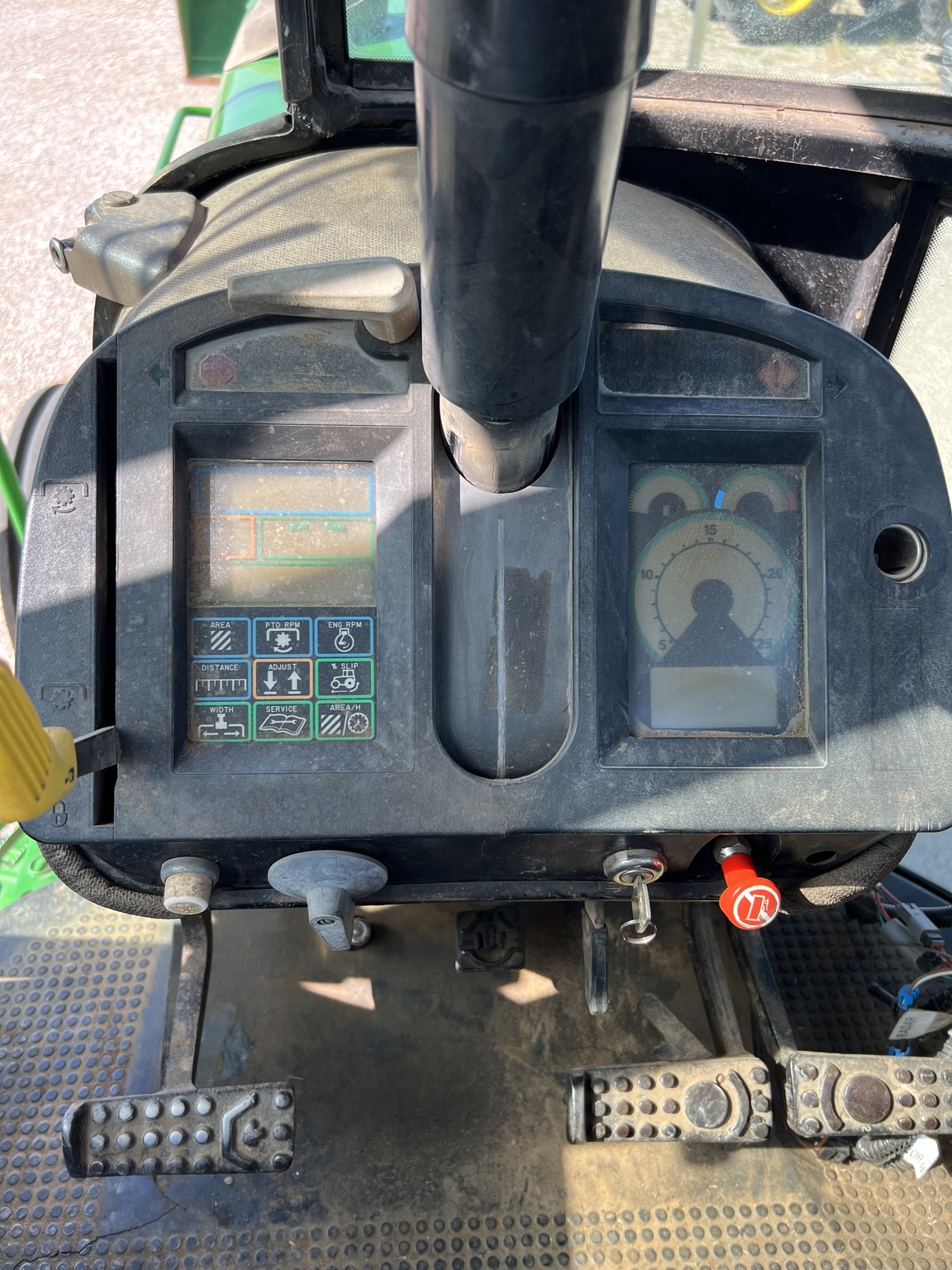 1989 John Deere 4455 Image 6