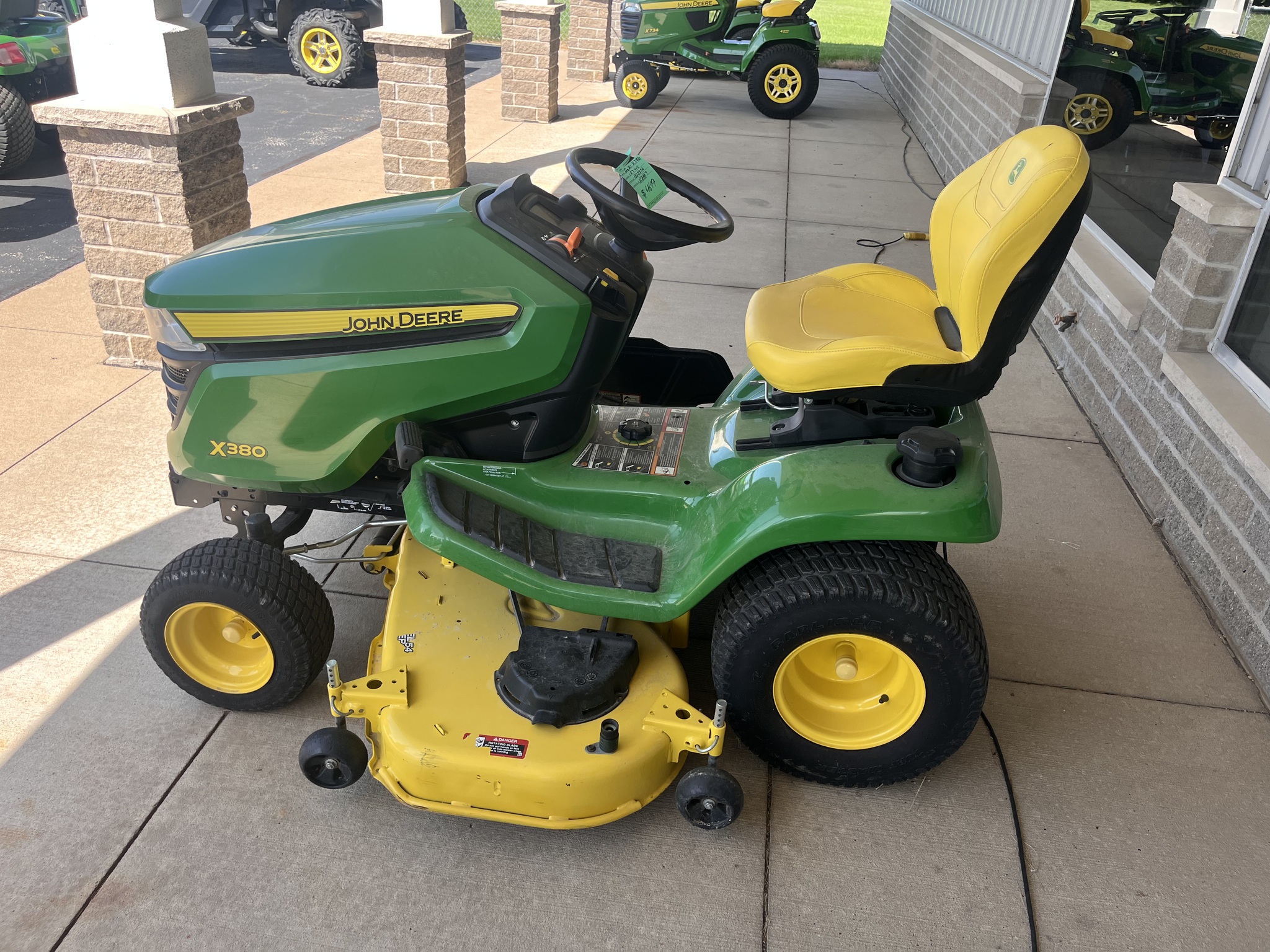 2021 John Deere X380 Image 1