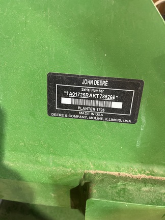 2019 John Deere 1725 Photo 6