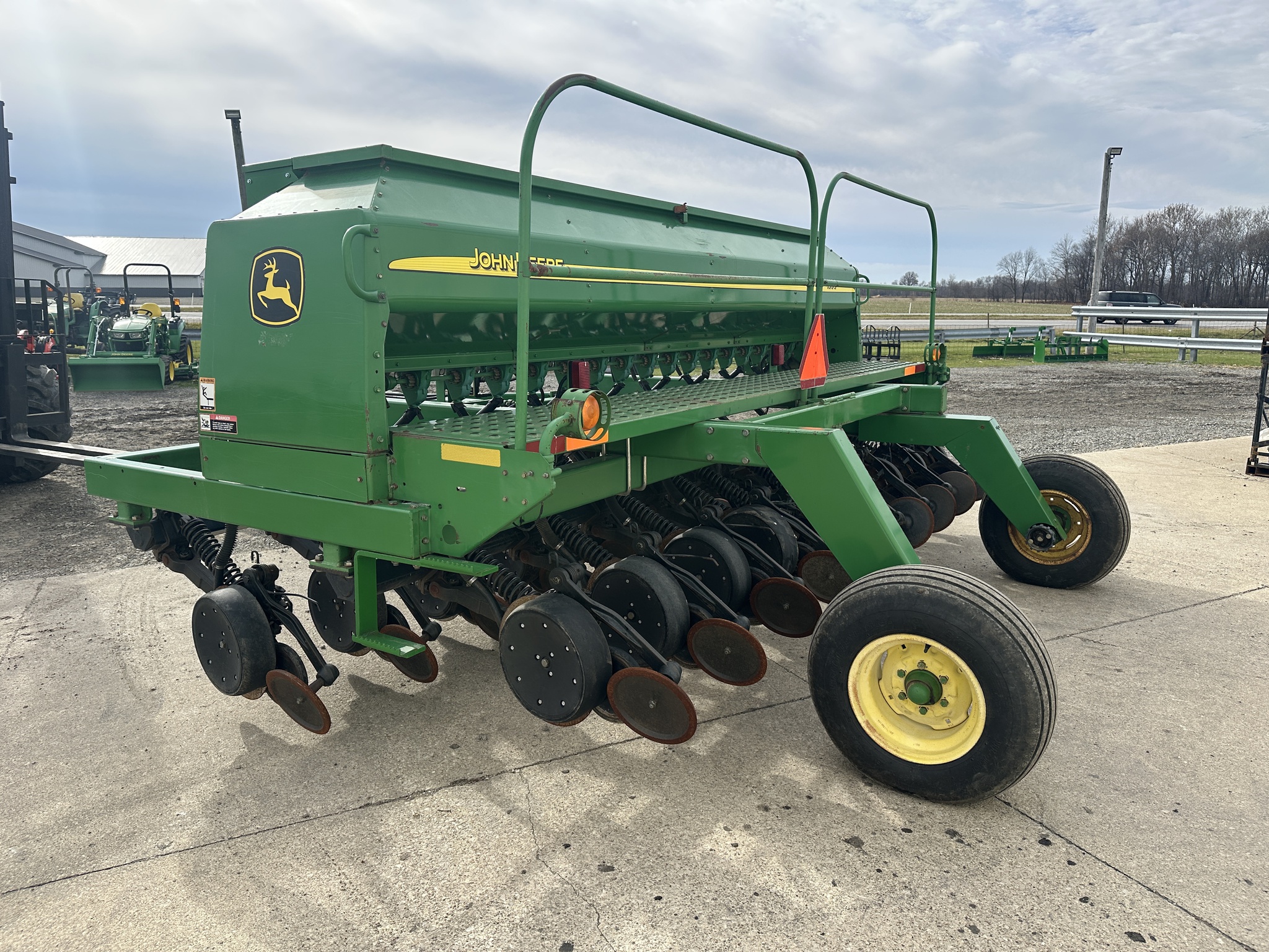 2003 John Deere 1590 Image 7