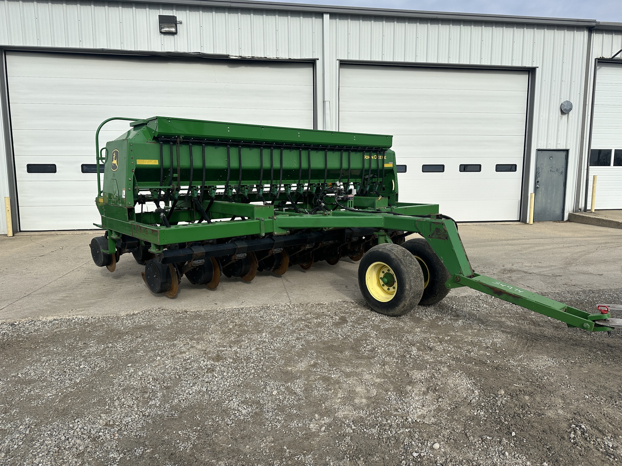 2003 John Deere 1590 Image 1