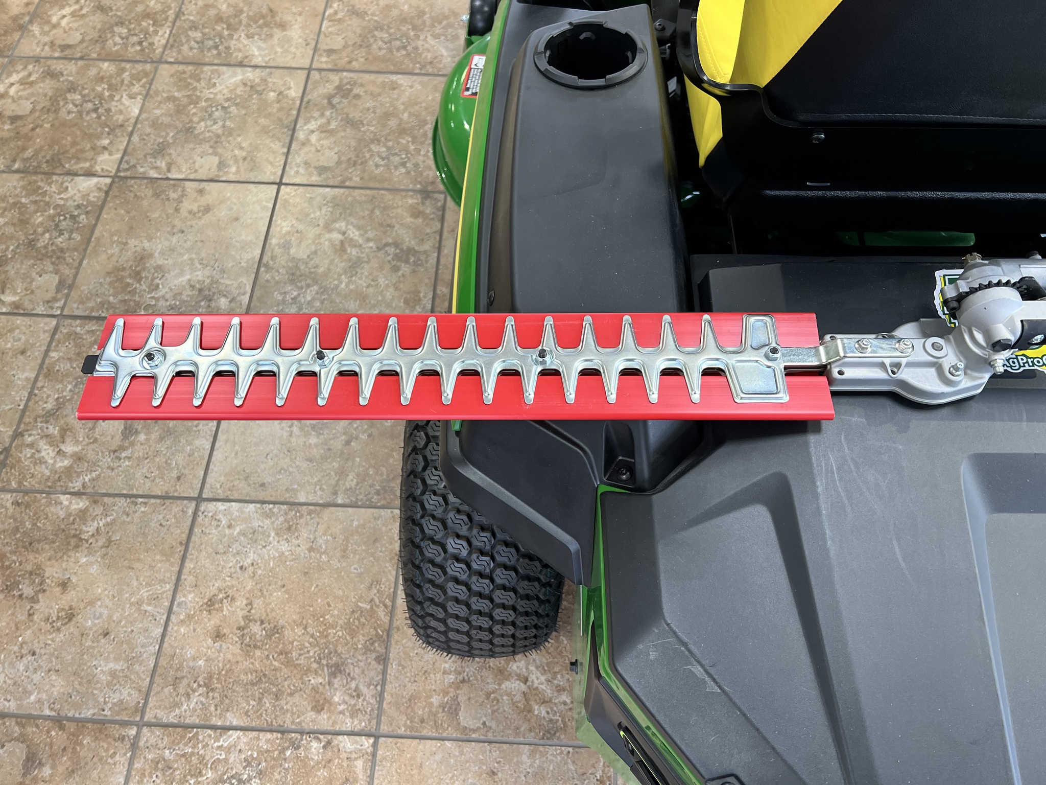 2017 Shindaiwa HEDGE TRIMMER ATTACHMENT Image 2