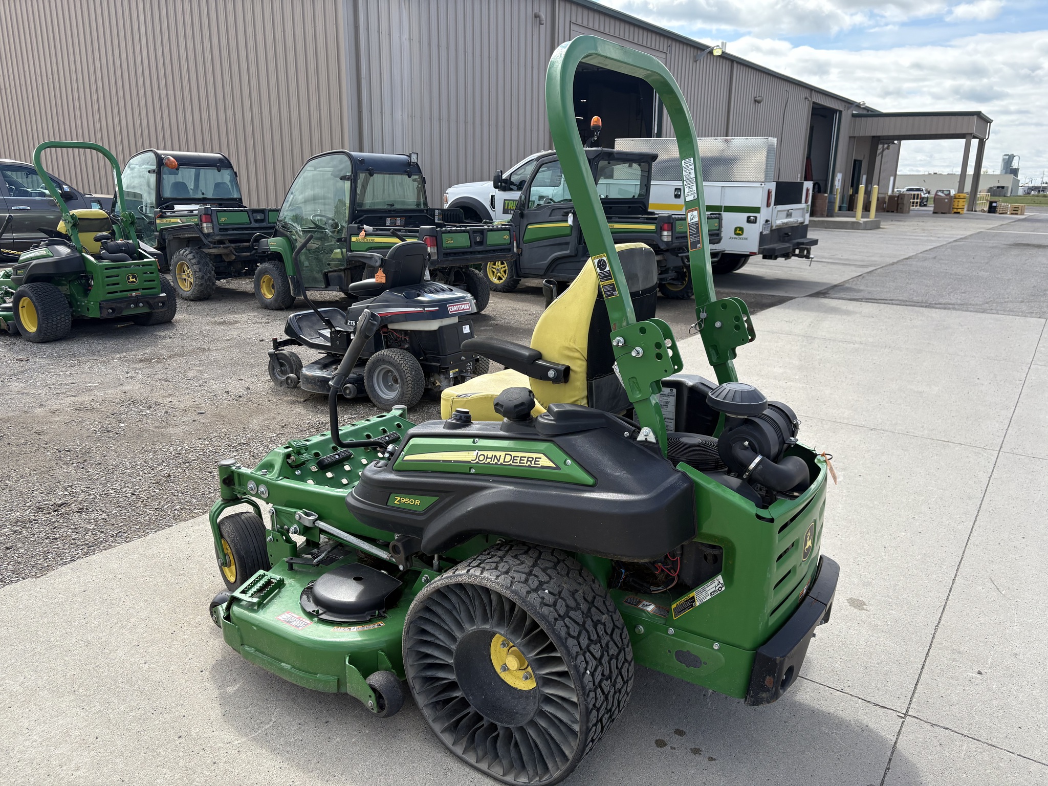 2020 John Deere Z950R Image 7