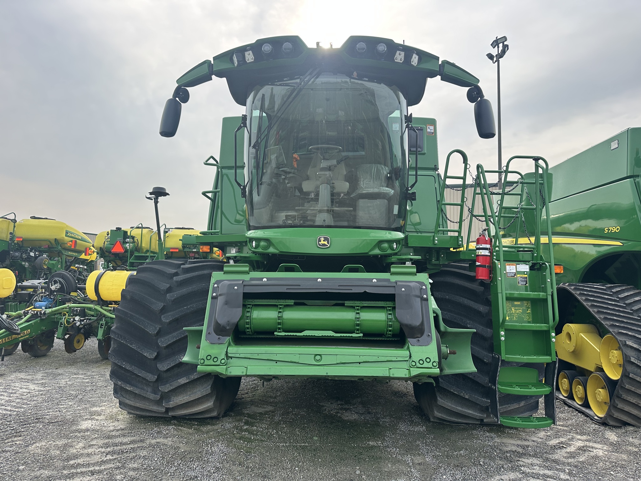 2022 John Deere S780 Image 4