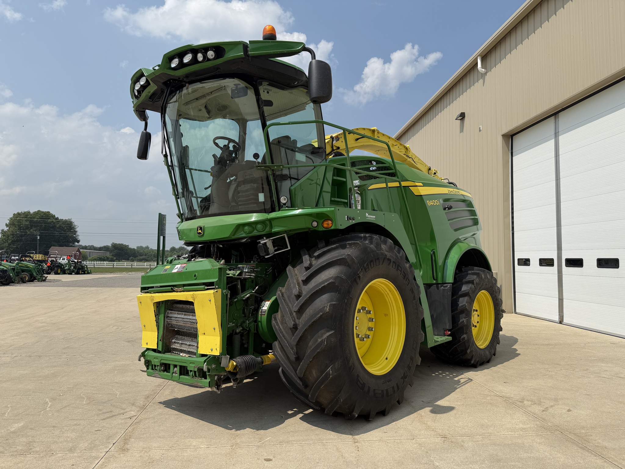 2015 John Deere 8400 Image 7