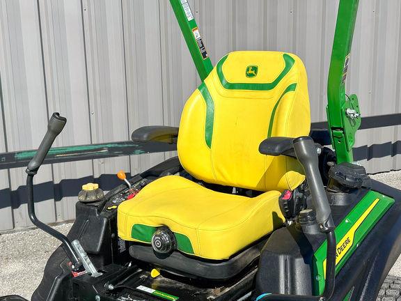 2023 John-Deere Z950R
