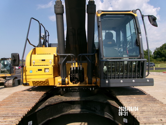 2024 John Deere 300P