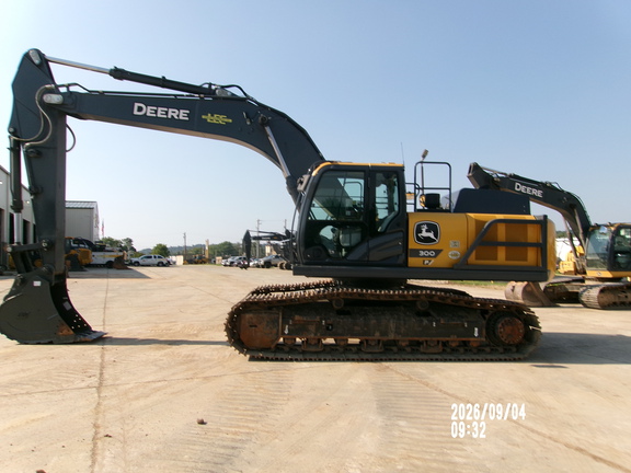 Photo of 2024 John Deere 300P