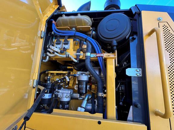 2024 John Deere 444G