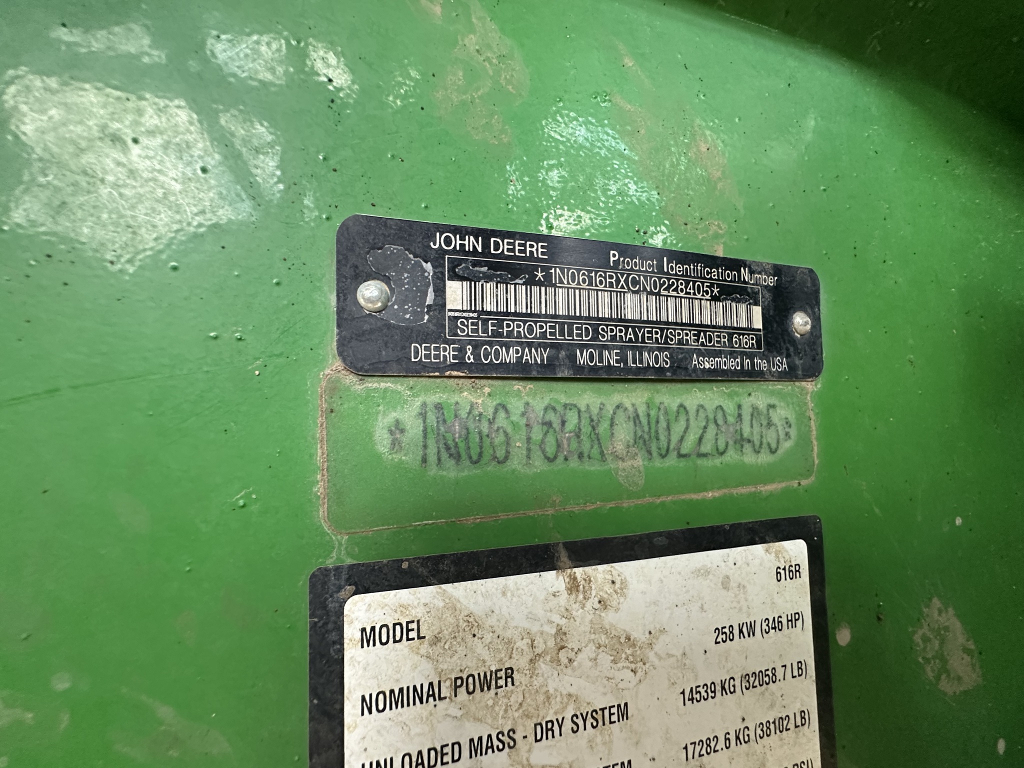 2022 John Deere 616R Image 14