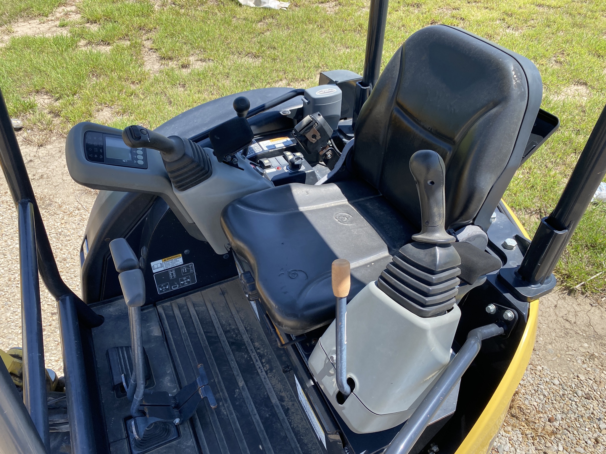 2020 Yanmar VI025-6A Image 9