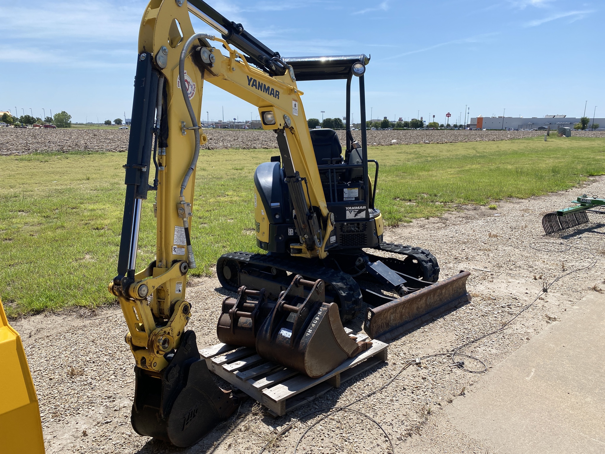 2020 Yanmar VI025-6A Image 5