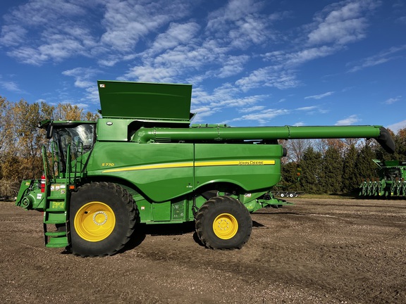 2024 John Deere S770 - Photo6