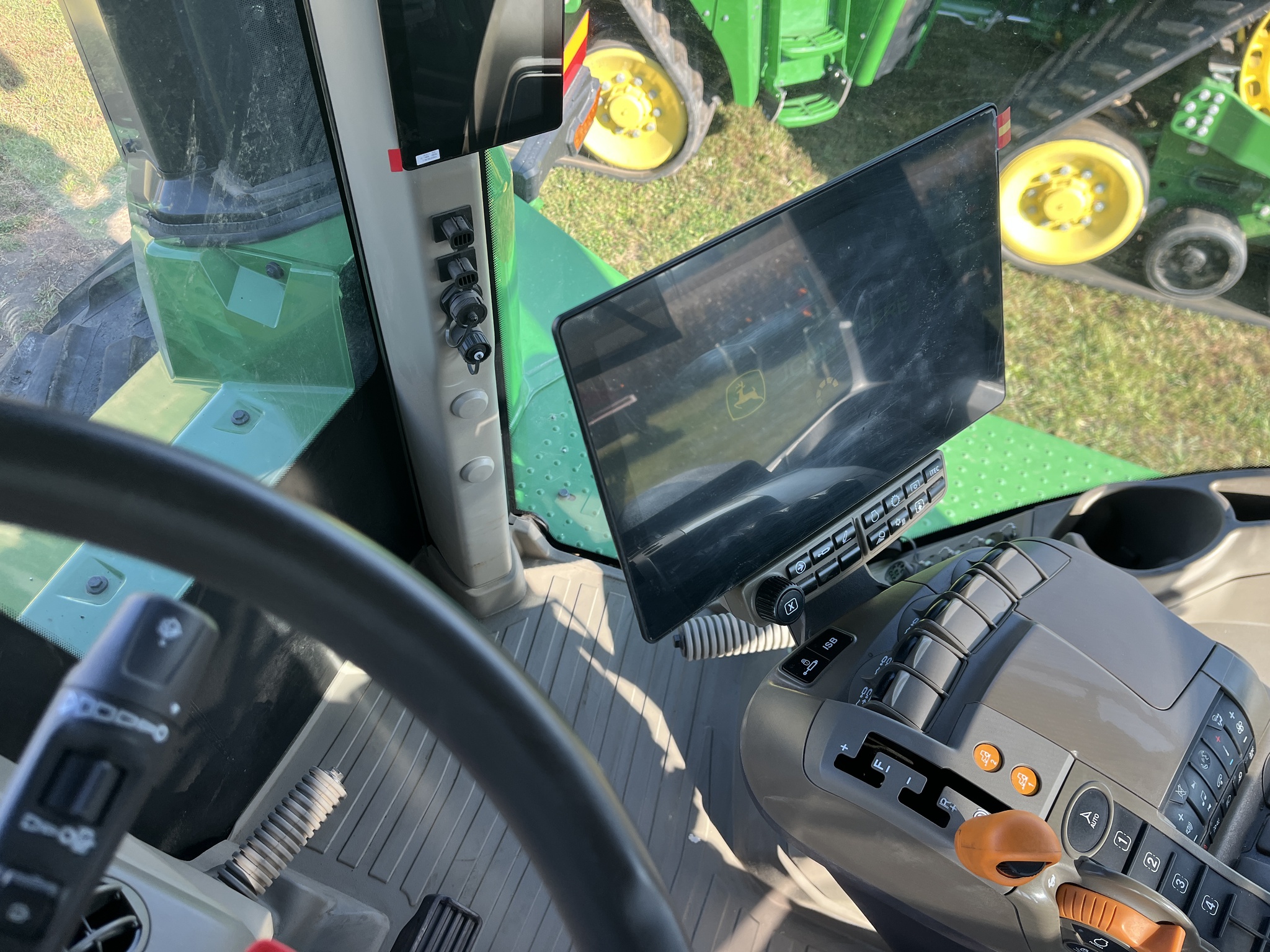  2024 John Deere 9RX 640 at Heritage Tractor in Monmouth, IL