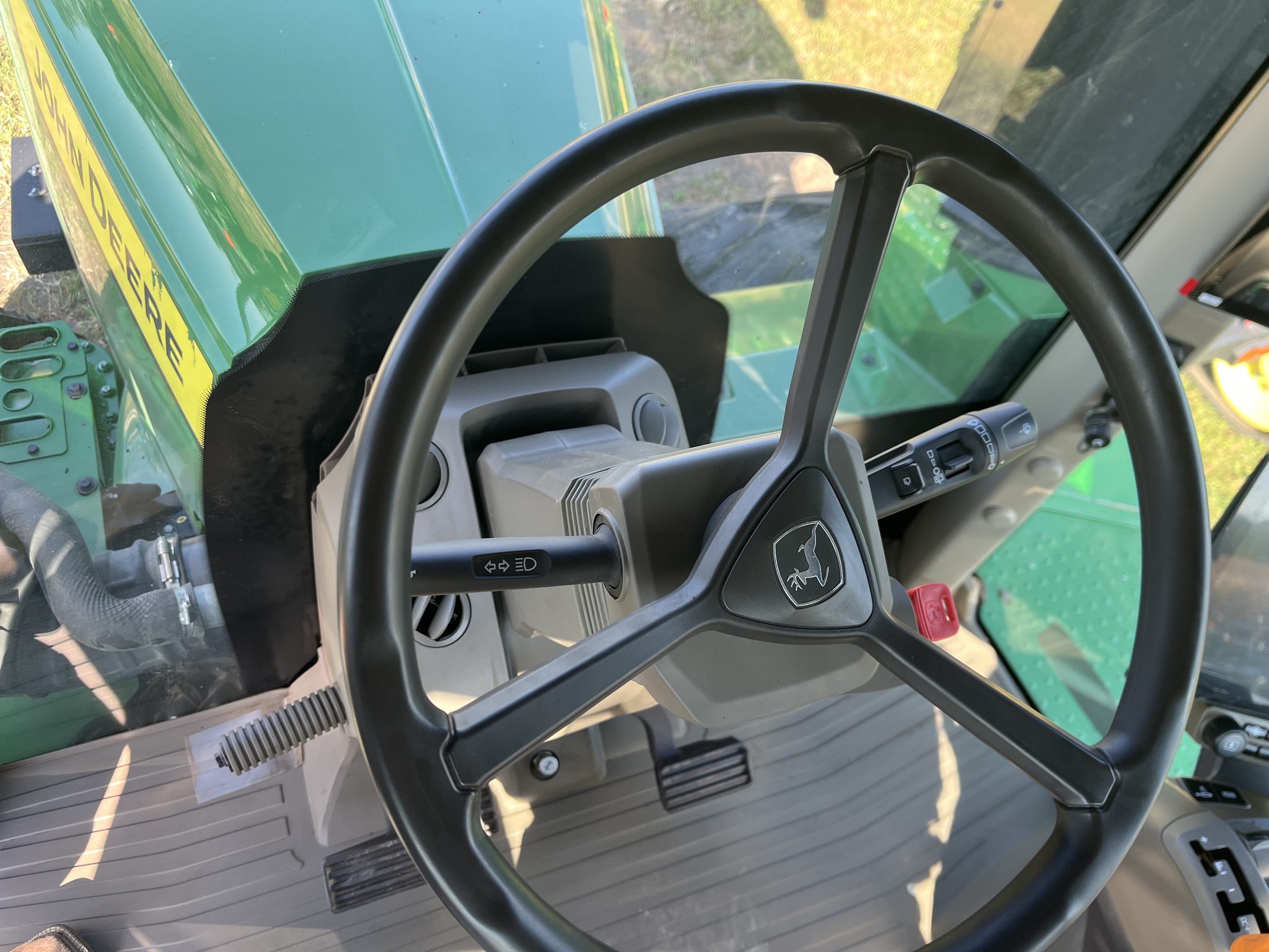  2024 John Deere 9RX 640 at Heritage Tractor in Monmouth, IL
