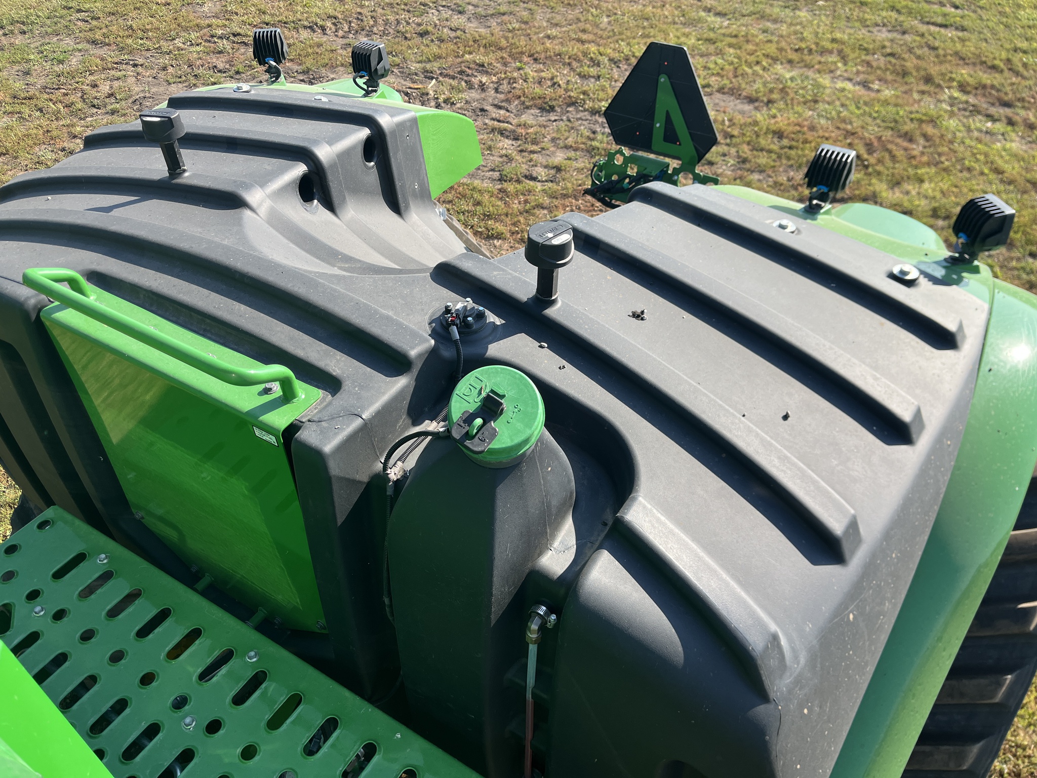  2024 John Deere 9RX 640 at Heritage Tractor in Monmouth, IL