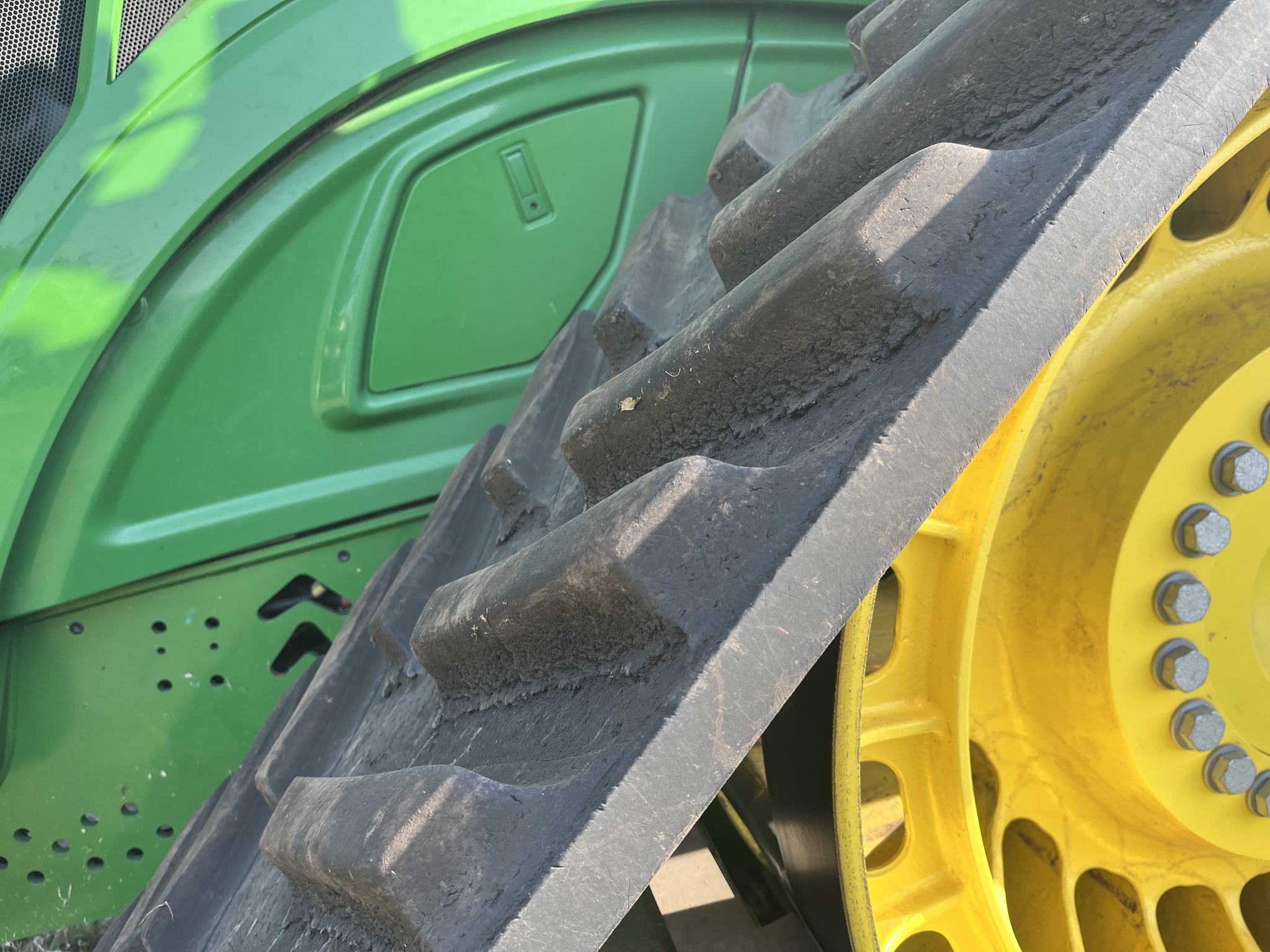  2024 John Deere 9RX 640 at Heritage Tractor in Monmouth, IL