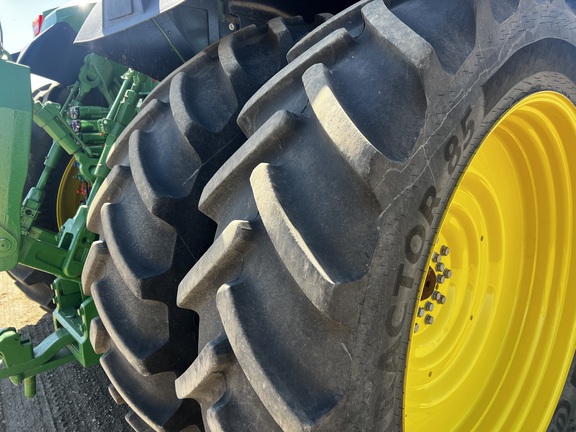 2023 John Deere 8R 370 - Photo15