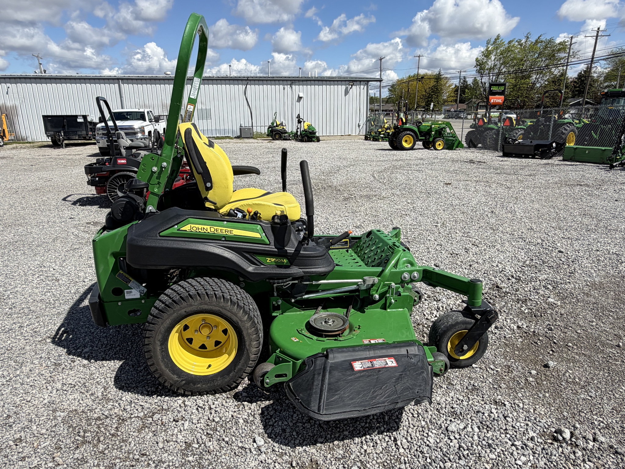 2022 John Deere Z950M Image 6