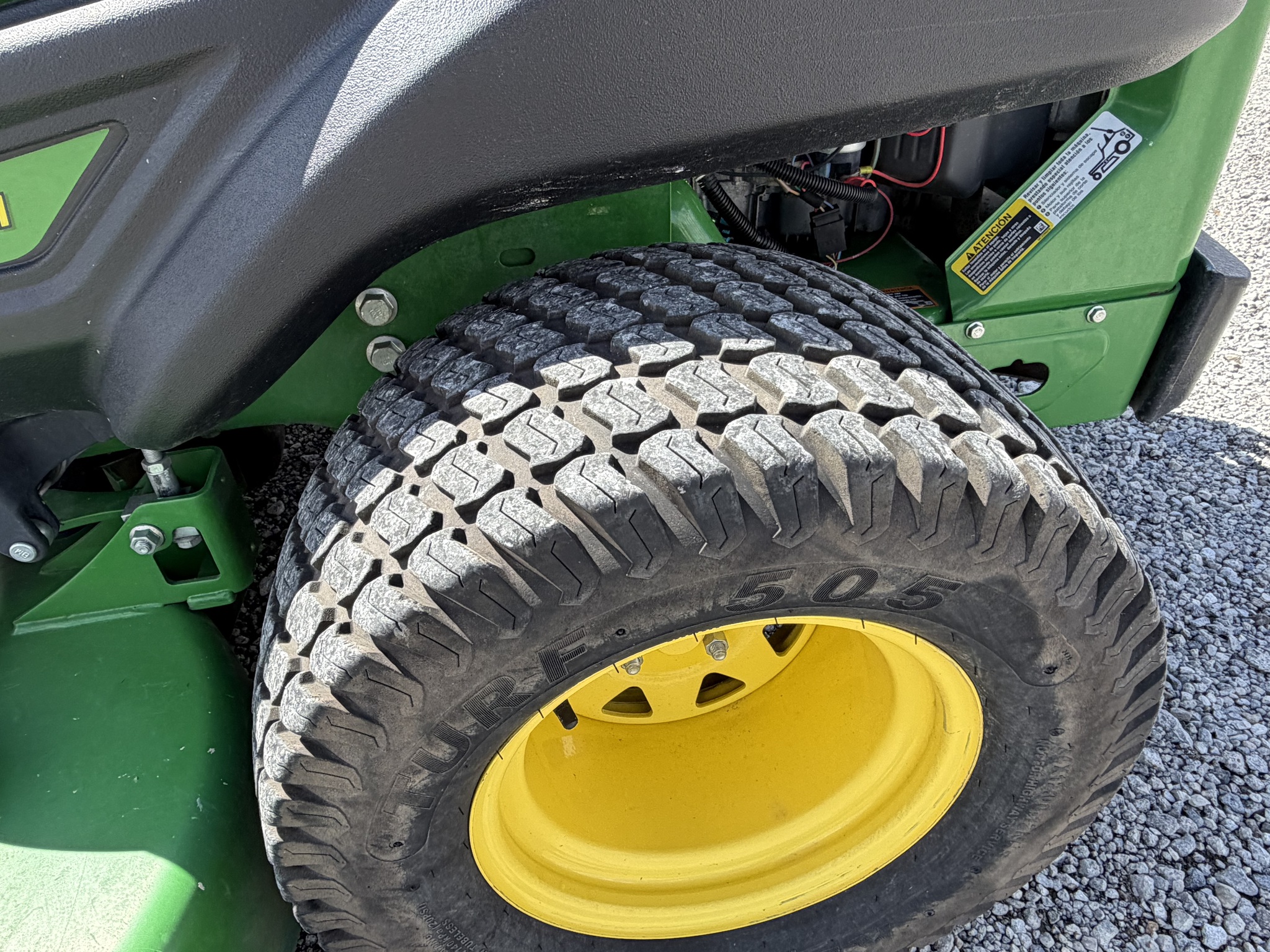 2022 John Deere Z950M Image 11