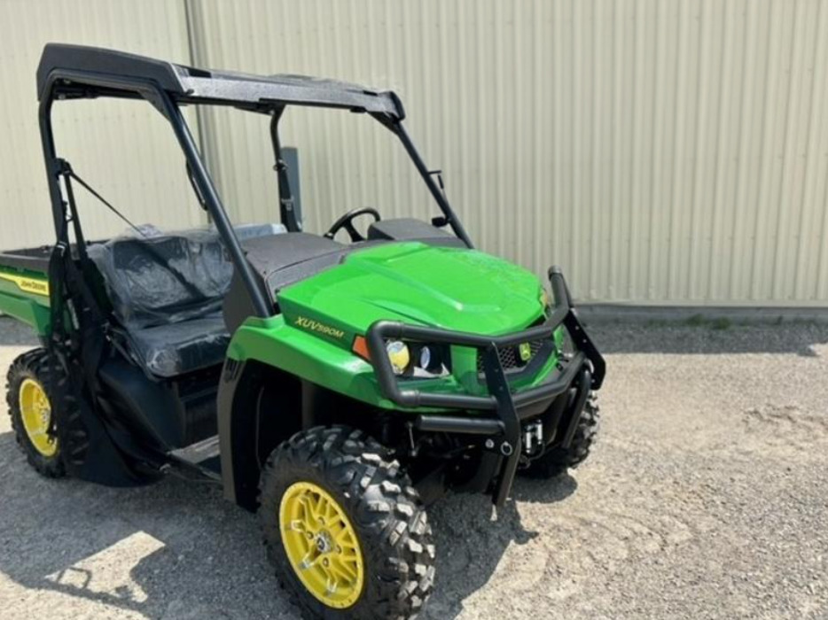 2024 John Deere 590M Gator NEW ATVs & Gators