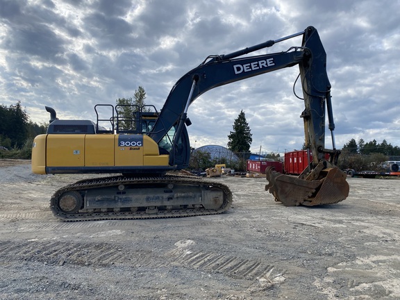 2018 John Deere 300G LC