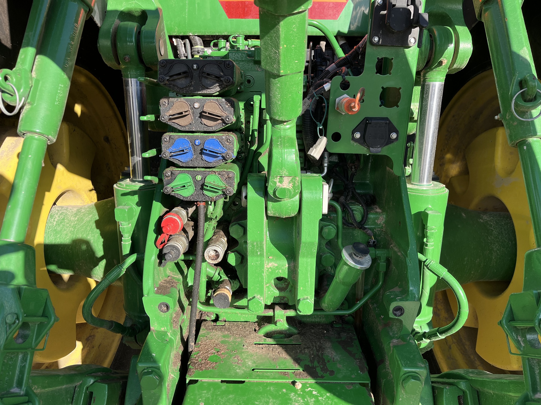 Used 2017 John Deere 8345R Row Crop Tractors at Koenig Equipment in Greensburg, IN - PhotoXL17