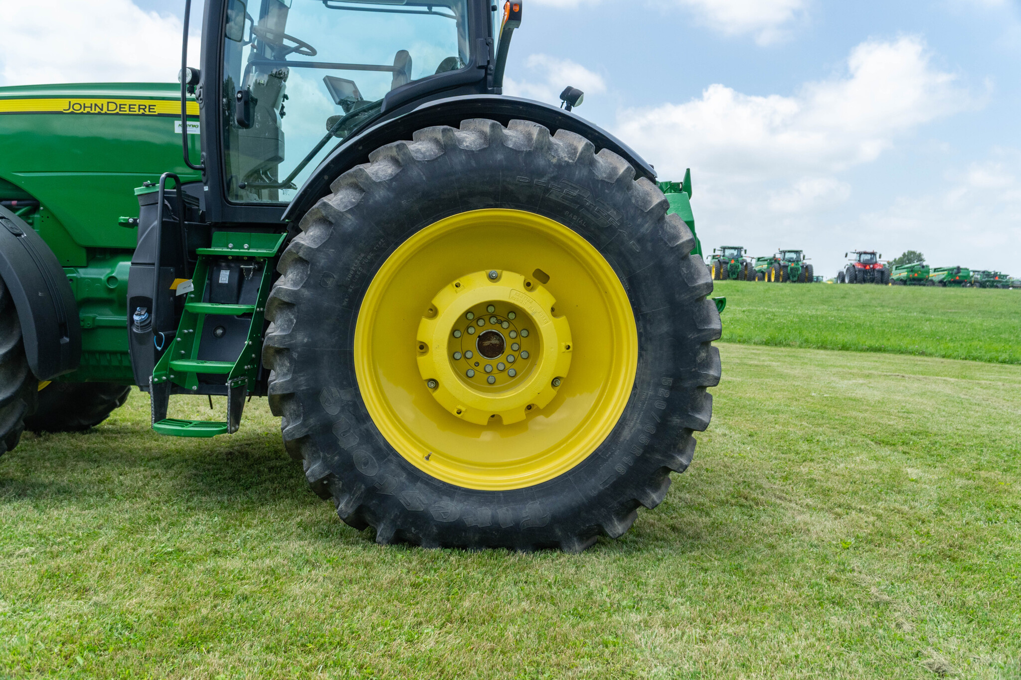 Used 2017 John Deere 8345R Row Crop Tractors at Koenig Equipment in Anna, OH - PhotoXL9