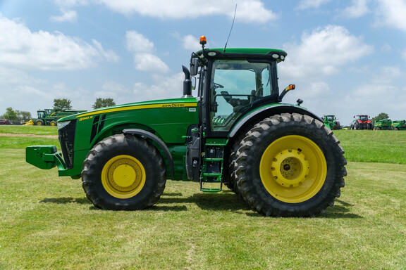 Used 2017 John Deere 8345R Row Crop Tractors at Koenig Equipment in Anna, OH - Photo1