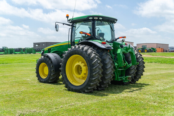 Used 2017 John Deere 8345R Row Crop Tractors at Koenig Equipment in Anna, OH - Photo2
