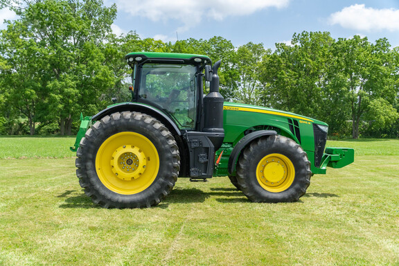Used 2017 John Deere 8345R Row Crop Tractors at Koenig Equipment in Anna, OH - Photo5