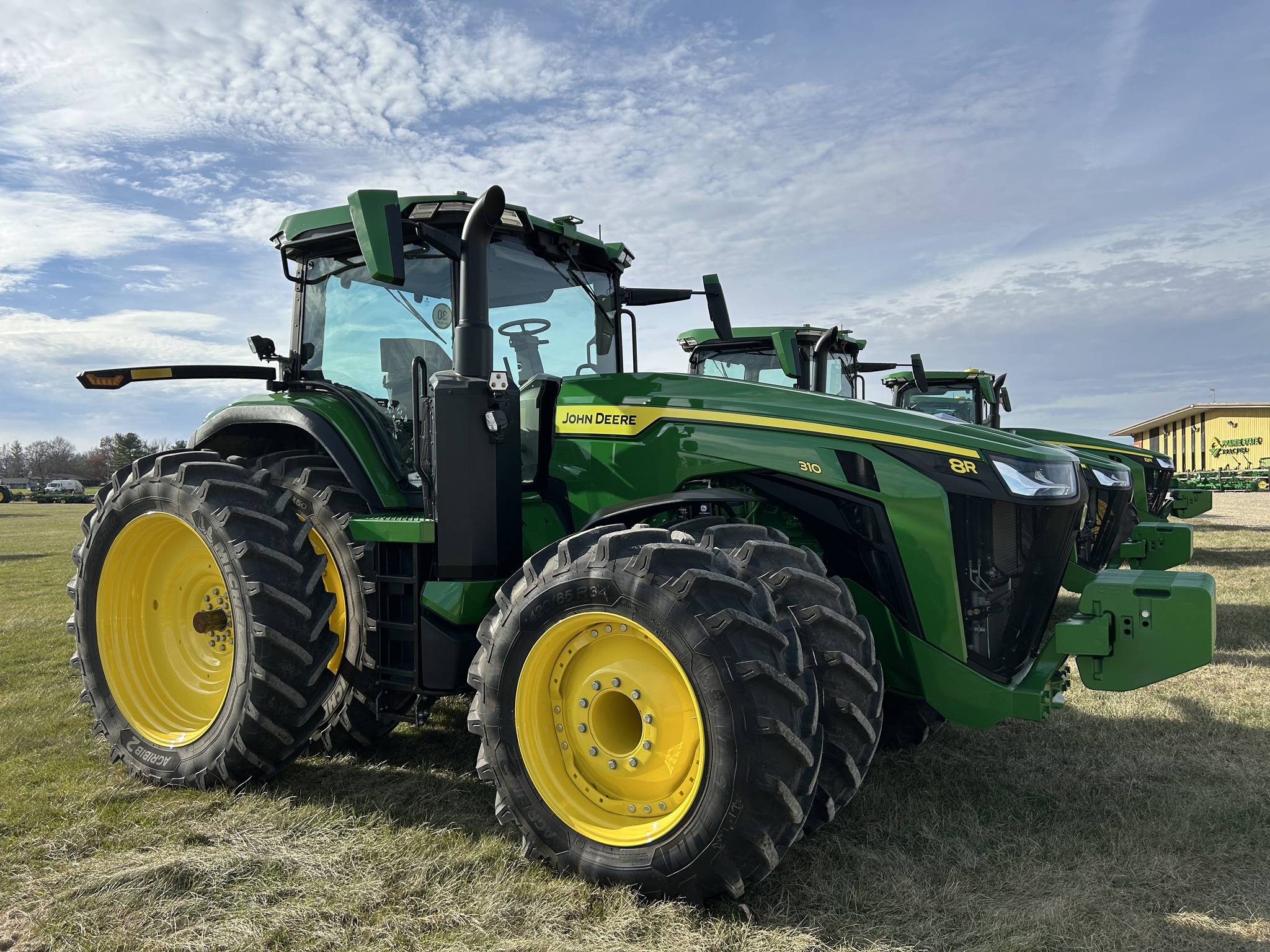  2023 John Deere 8R 310 at Heritage Tractor in Lacon, IL