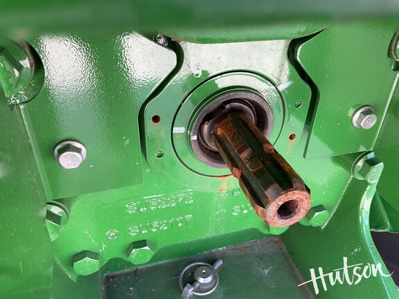 Photo of 2023 John Deere 6105E