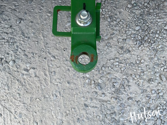 Photo of 2023 John Deere 6105E